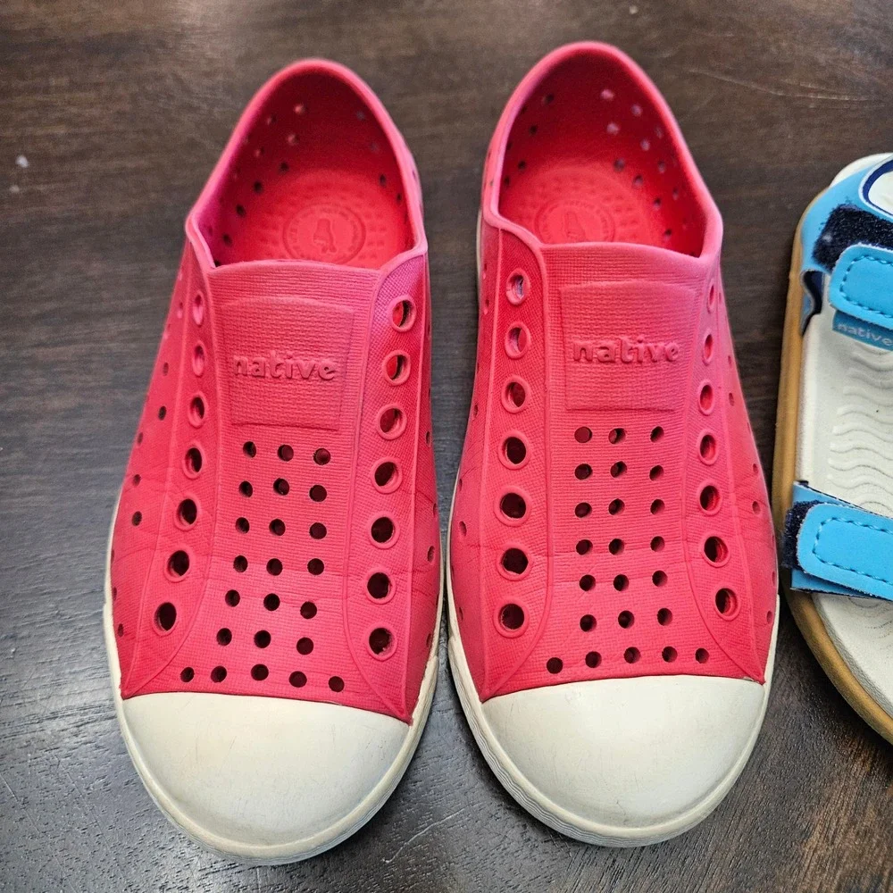 Native Jefferson Charley Shoes Kids C11 Red Blue EVA Water Sandals Lot of 2